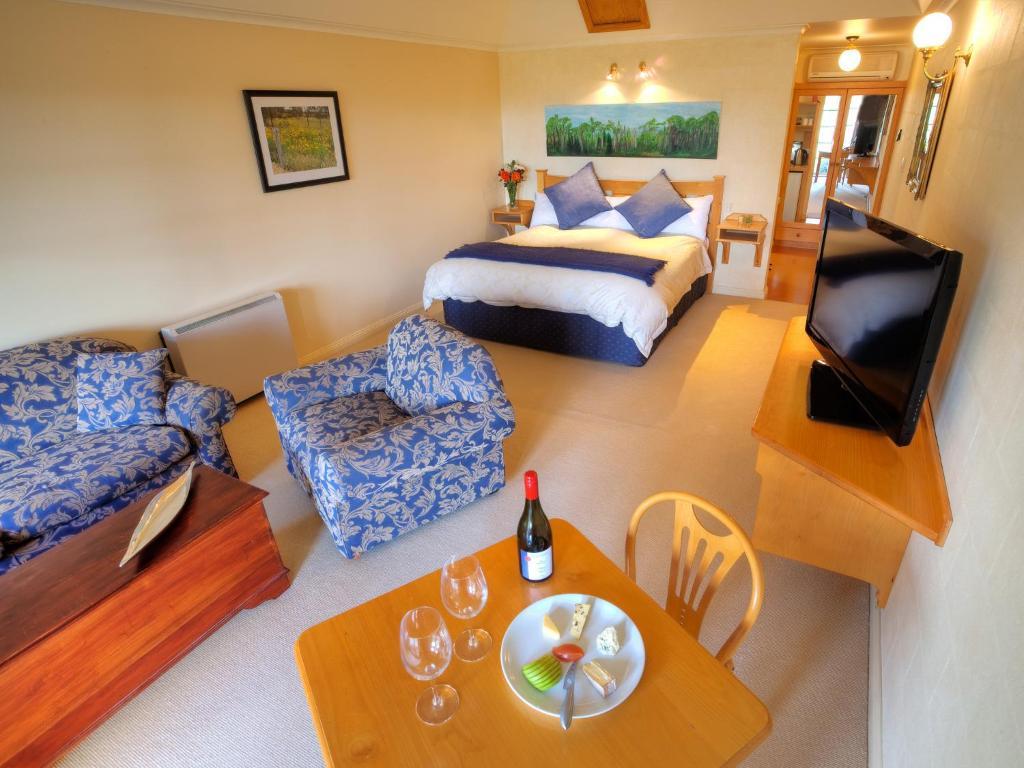 Vineyard Cottages Ballandean Room photo